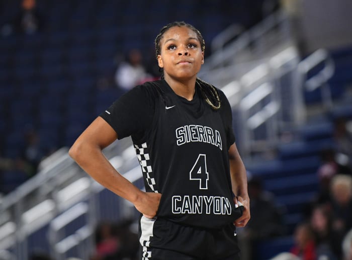 Etiwanda vs. Sierra Canyon in the CIF Southern Section Open Division girls basketball final at Cal Baptist University on Friday, Feb. 23, 2024.